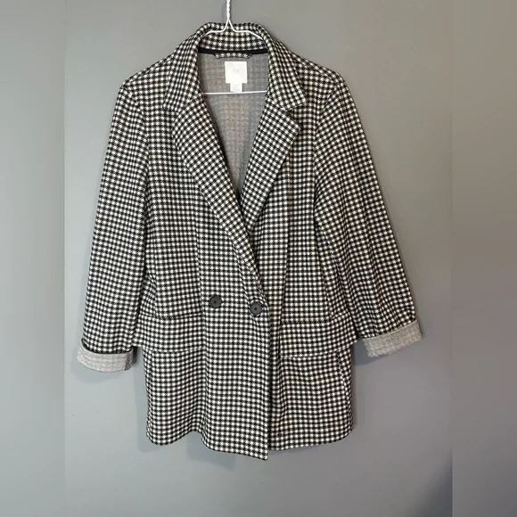 H&M size 10 Black and White Checkered Coat/Blazer, long sleeve button up office - Picture 2 of 9